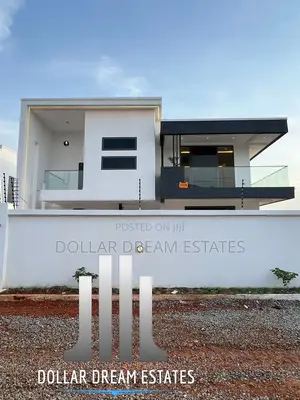 4bdrm House in Lake Side Estate for sale