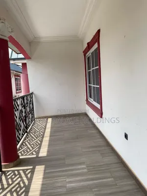 2bdrm Apartment in Lakeside for rent