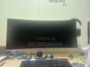 Samsung 34" Curved Monitor