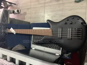 Ibanez (Sdgr)