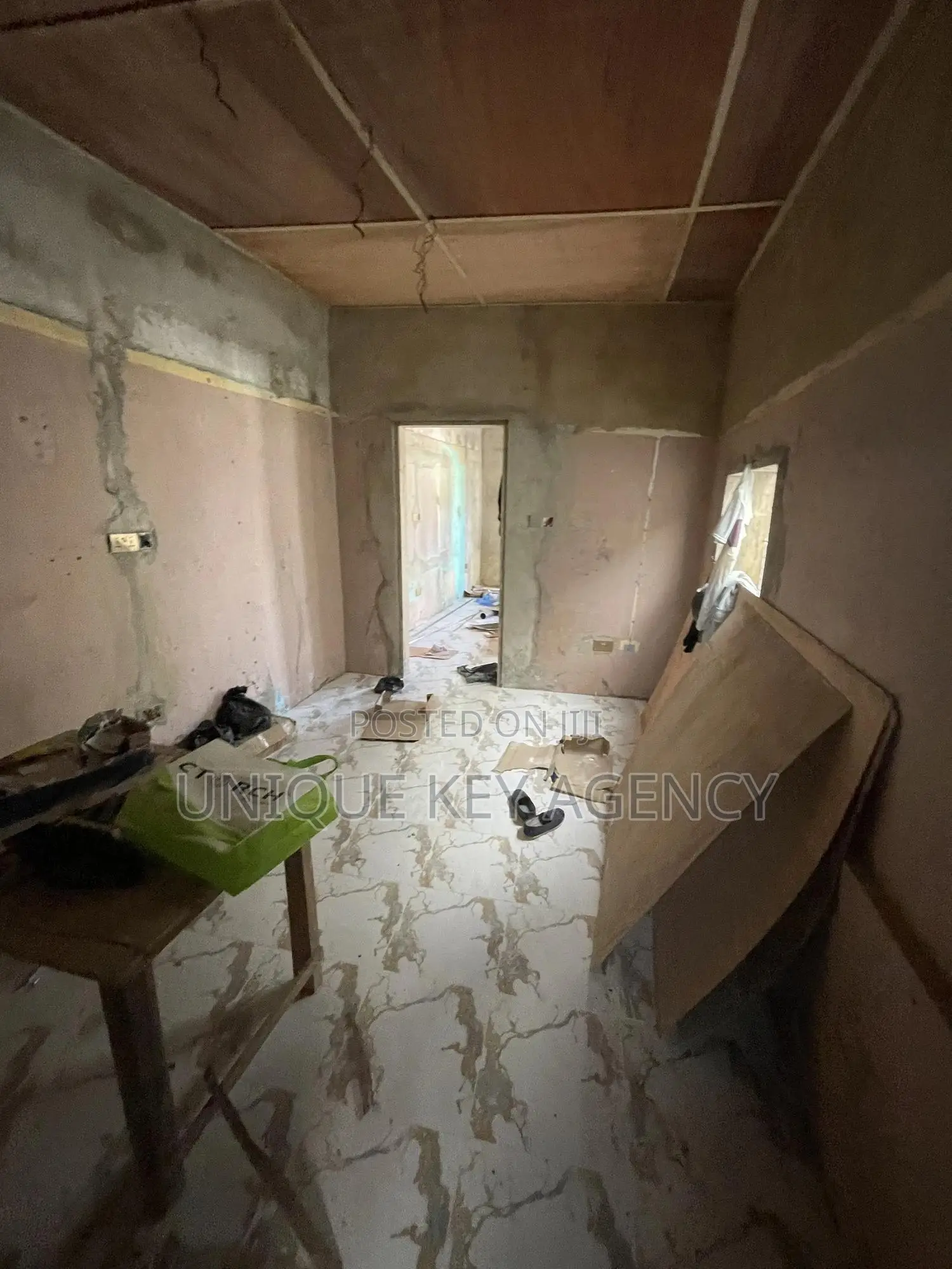 1bdrm Apartment in Unique Key Agency, North Kaneshie for rent