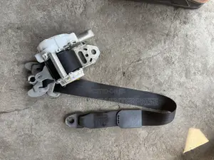 Toyota Corolla 2009-2013 Seat Belt