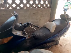 Suzuki Burgman 2020 Blue