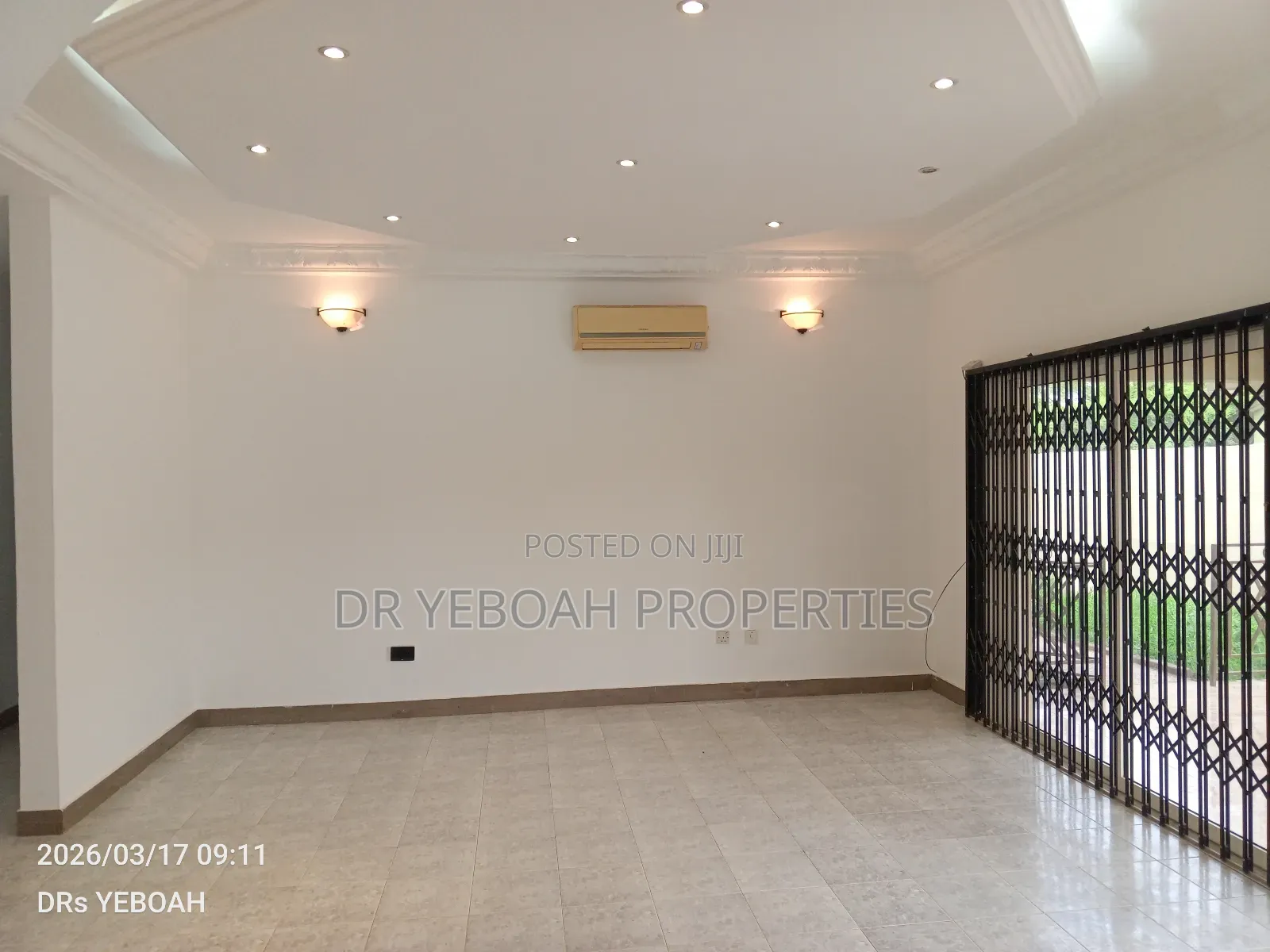 3bdrm House in Spintex:-  3 for rent