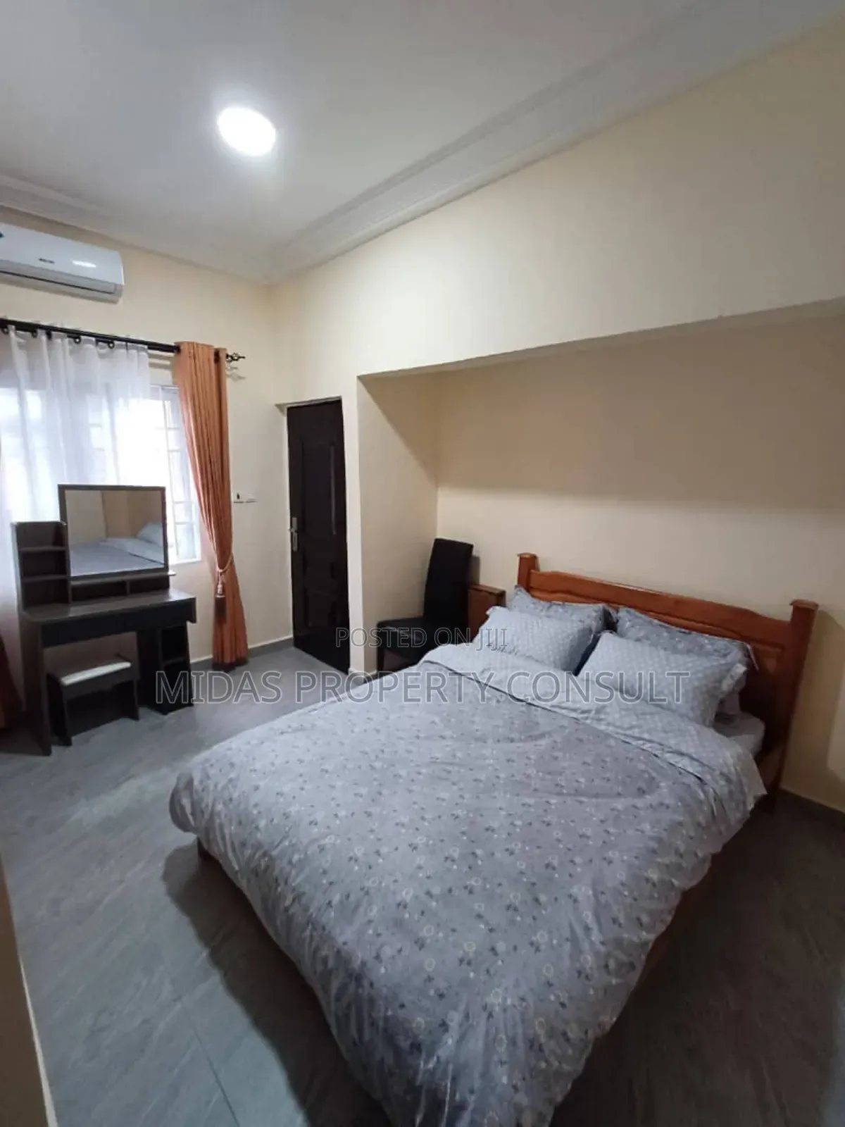 Furnished 3bdrm Apartment in Celebrity Golf, Sakumono for sale