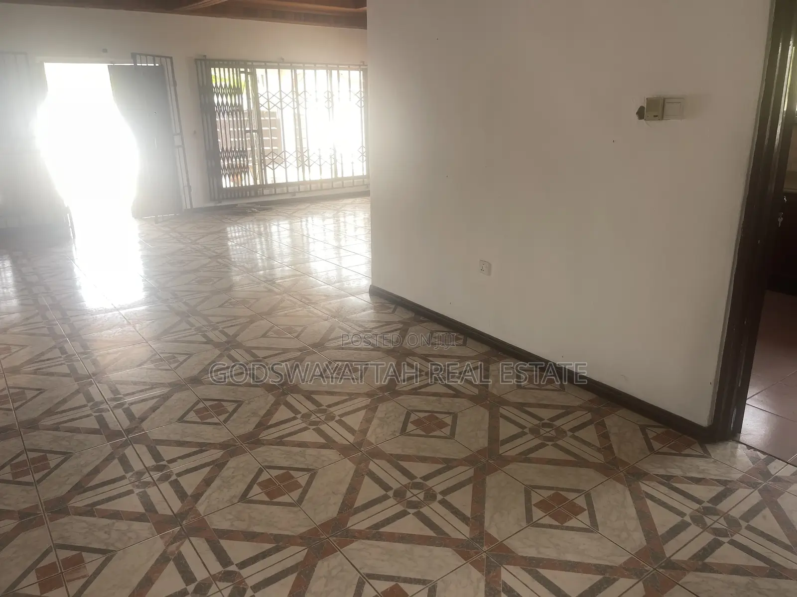 3bdrm House in East Legon, Adjiriganor for rent
