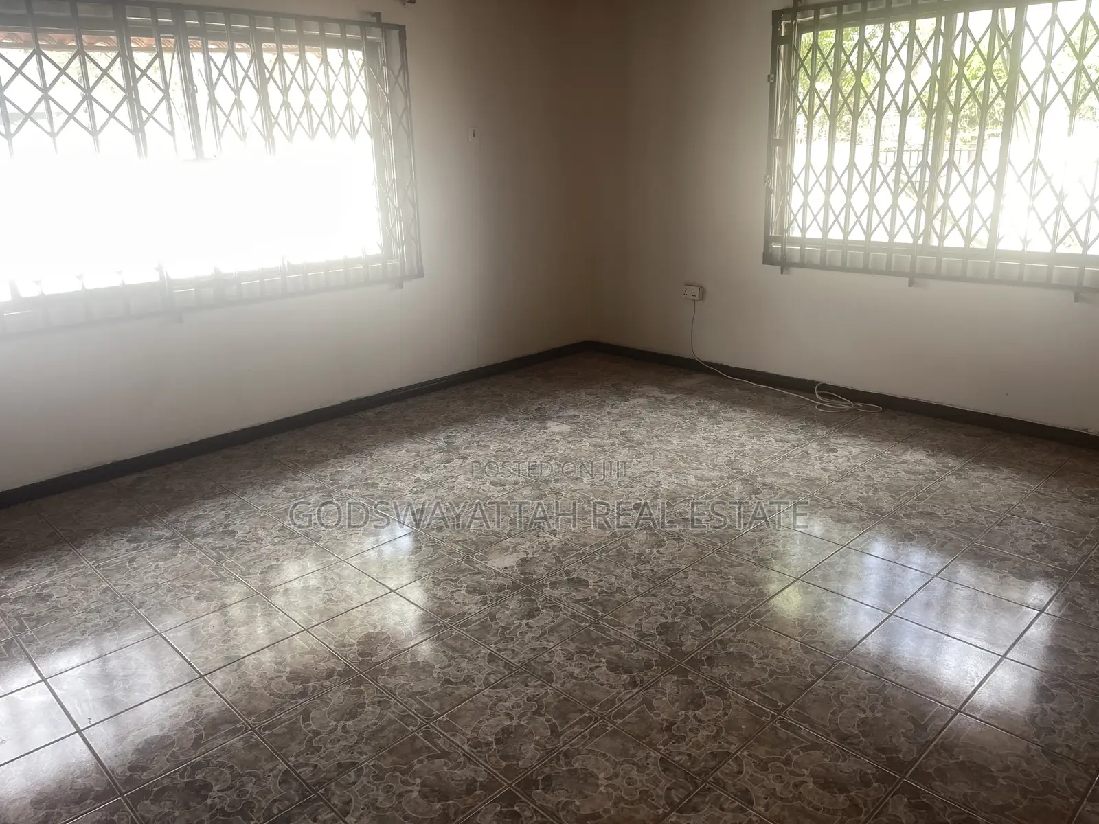 3bdrm House in East Legon, Adjiriganor for rent