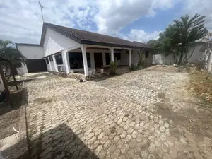 3bdrm House in East Legon, Adjiriganor for rent