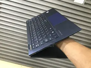 Laptop HP Dragonfly G2 8GB Intel Core i5 SSD 256GB