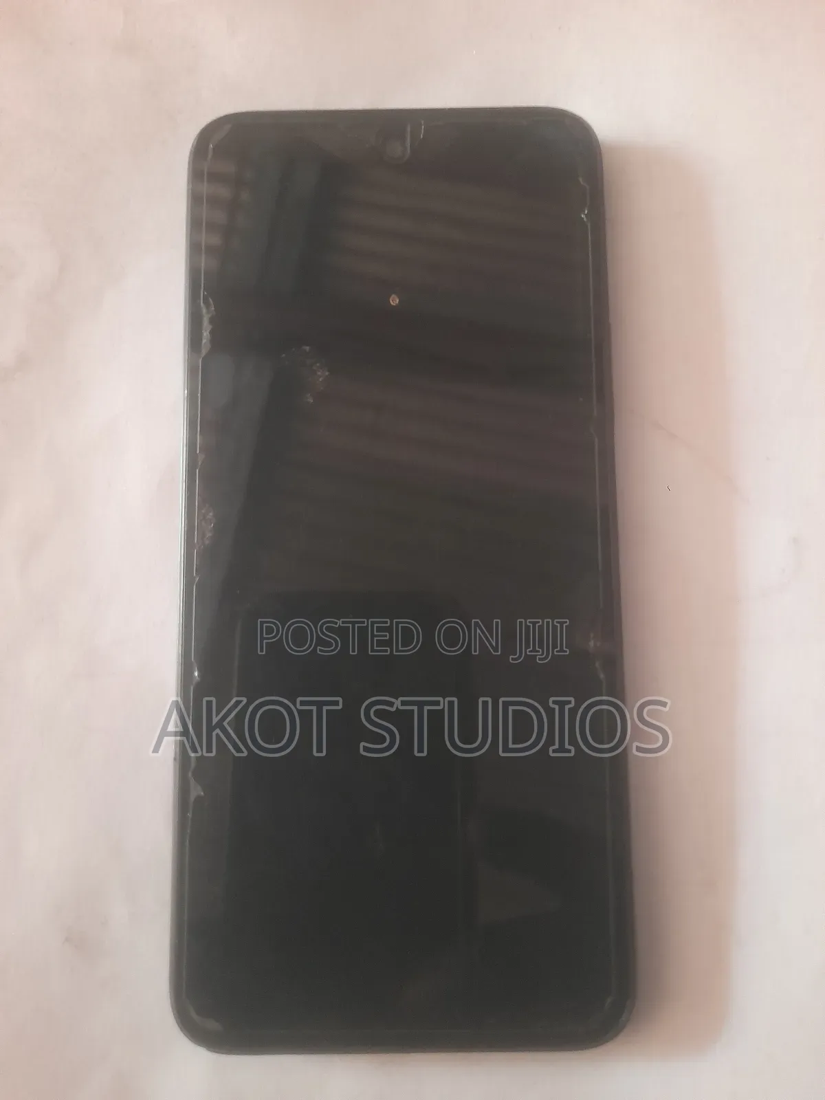 Infinix Smart 10 128 GB Black