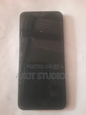 Infinix Smart 10 128 GB Black