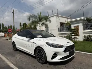 JAC J7 1.5 FWD 2023 White