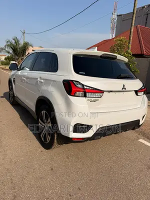 Mitsubishi Outlander Sport 2021 White