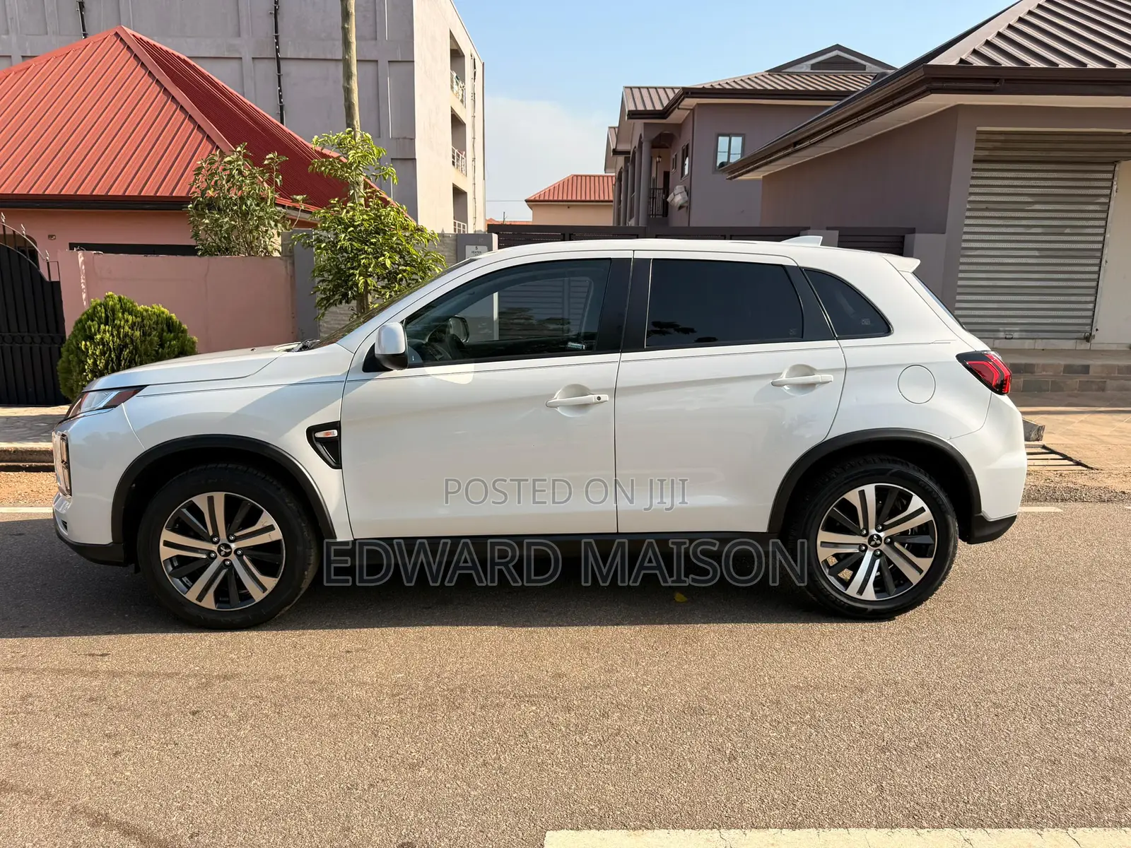 Mitsubishi Outlander Sport 2021 White