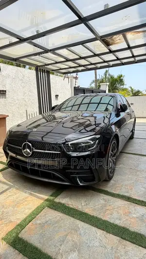 Mercedes-Benz E350 2022 Black