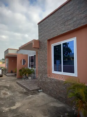 4bdrm House in Teshie Nungua, Addogonno for sale