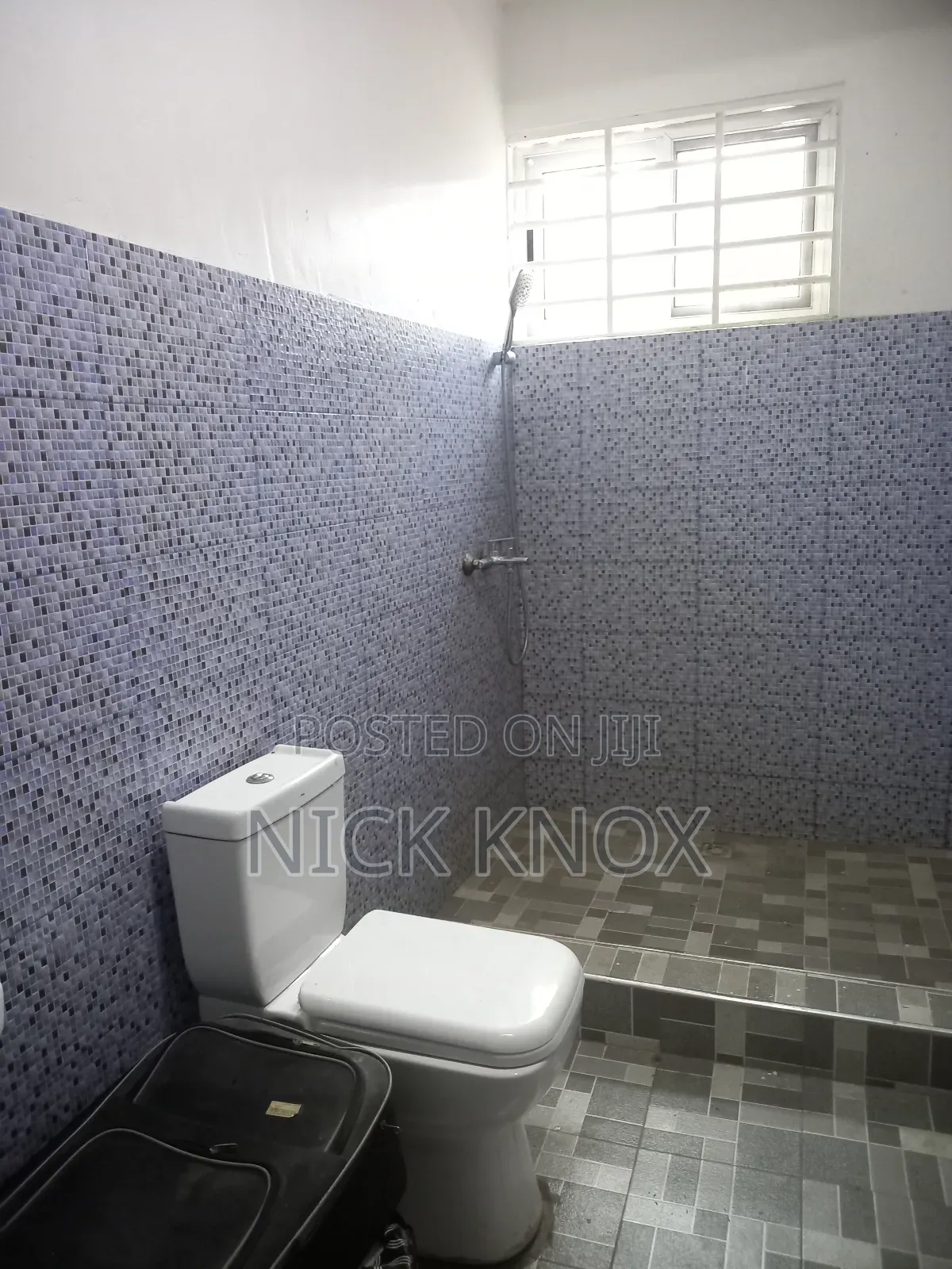 4bdrm House in Teshie Nungua, Addogonno for sale