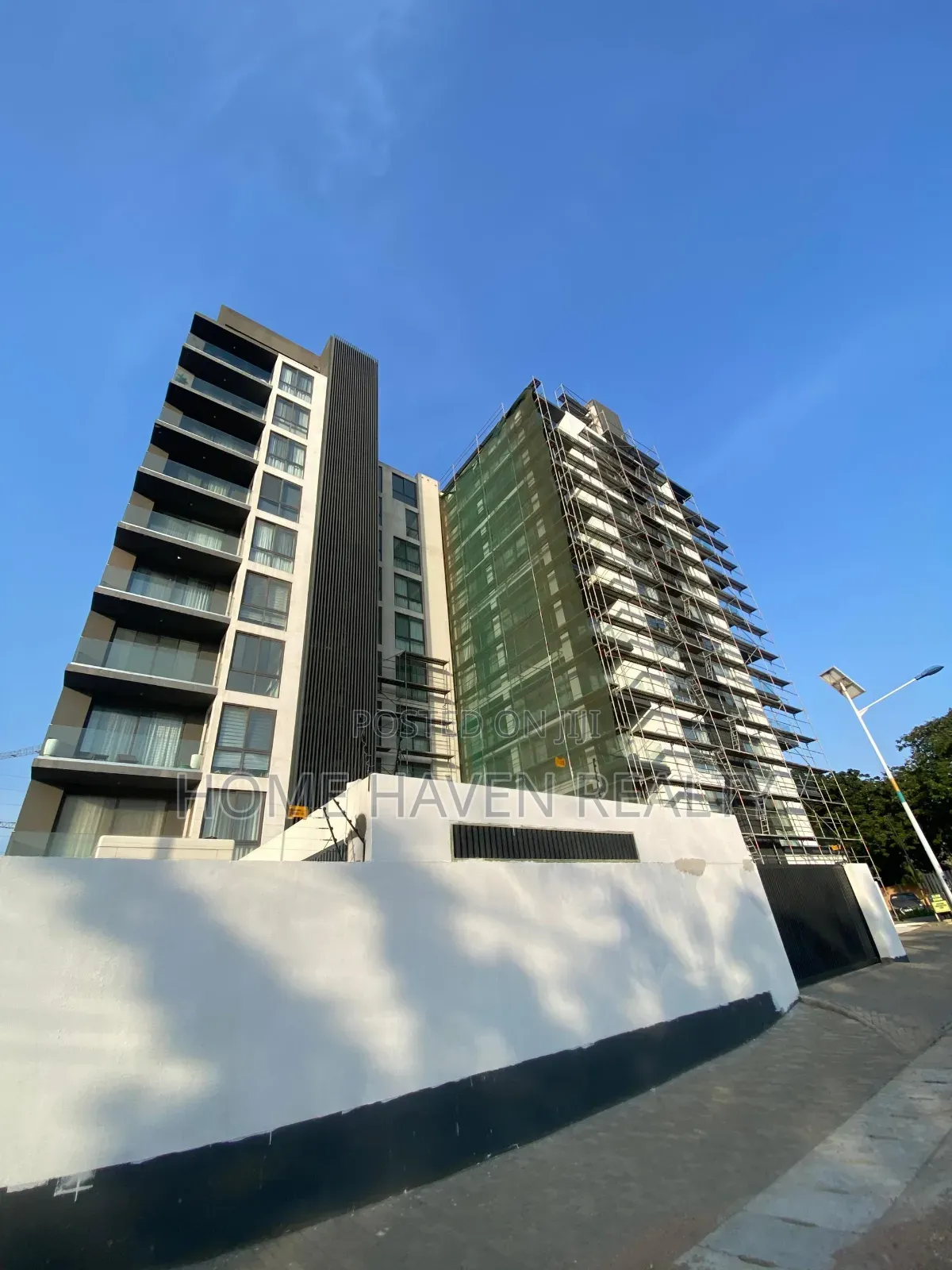Furnished 1bdrm Apartment in Roman Ridge, Shopping Arcade Area for rent