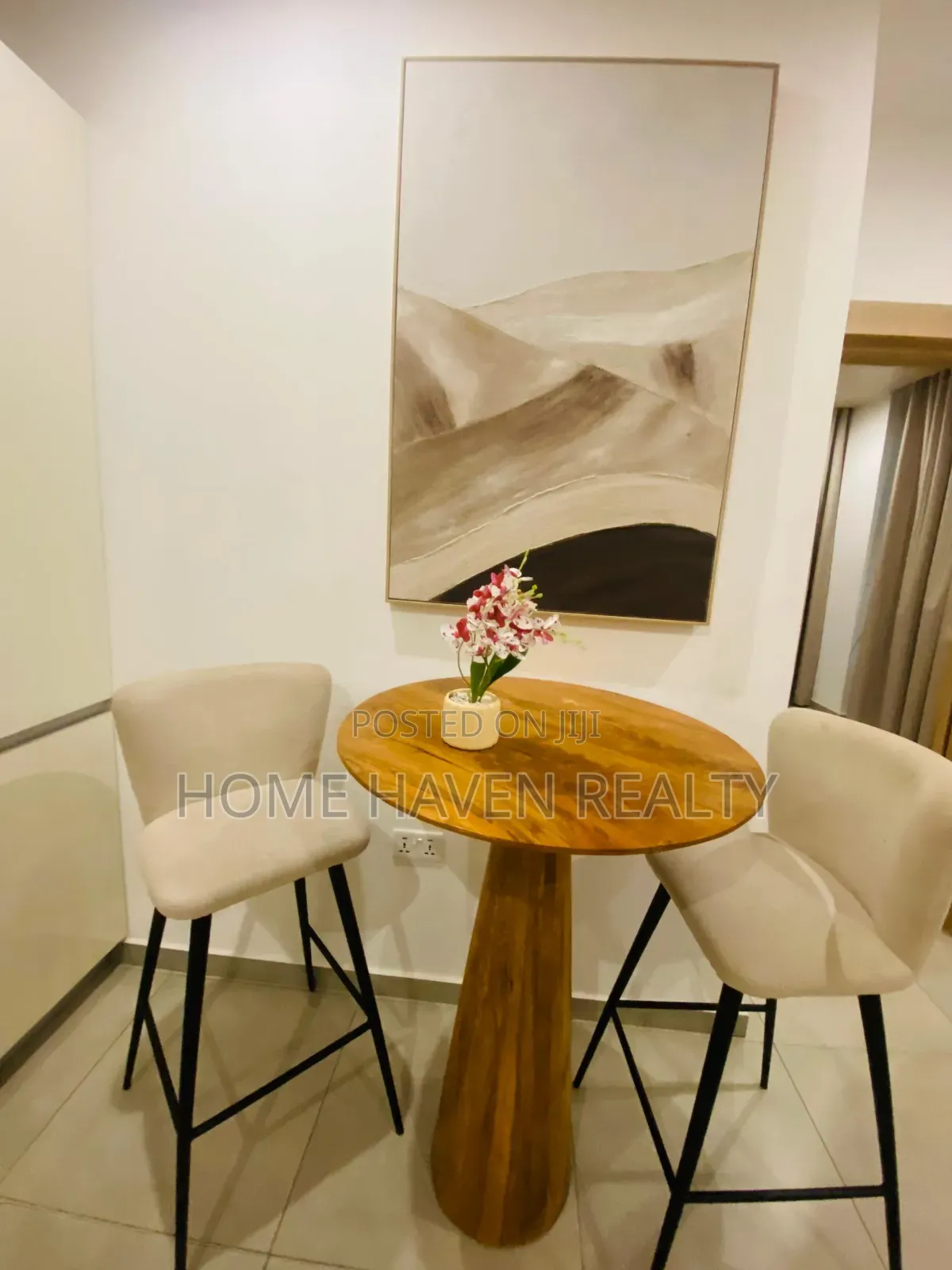 Furnished 1bdrm Apartment in Roman Ridge, Shopping Arcade Area for rent