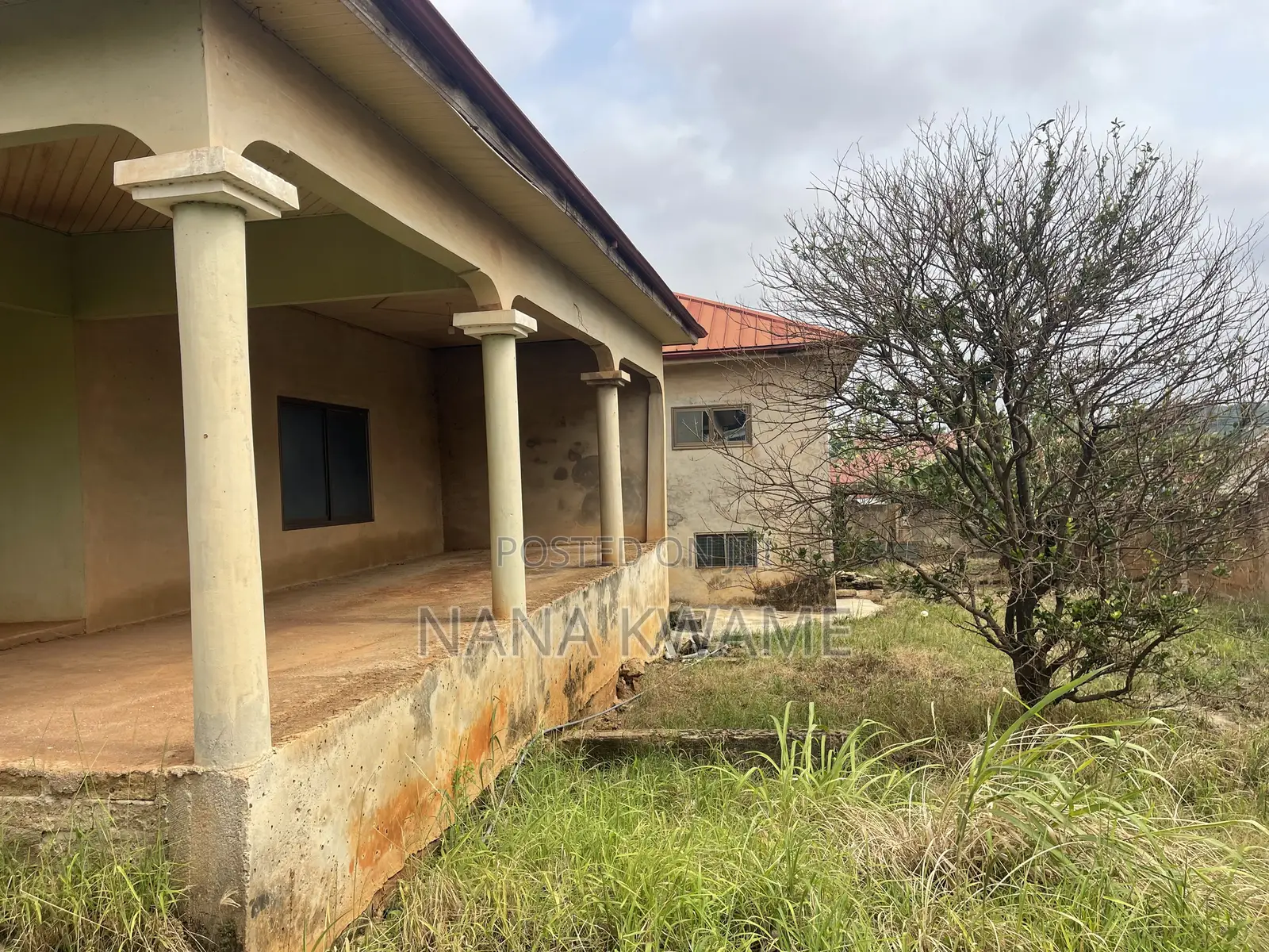 7bdrm House in Richmoni Estate, Atwima Kwanwoma for sale