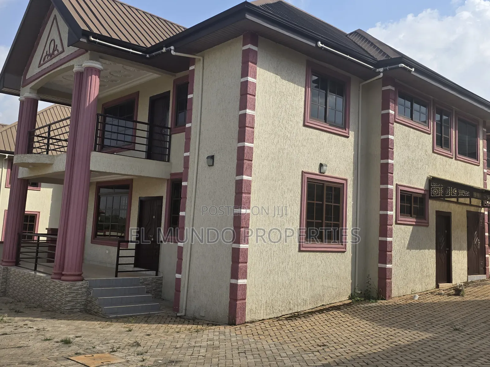 6bdrm House in Agric Krumoase, Kumasi Metropolitan for sale