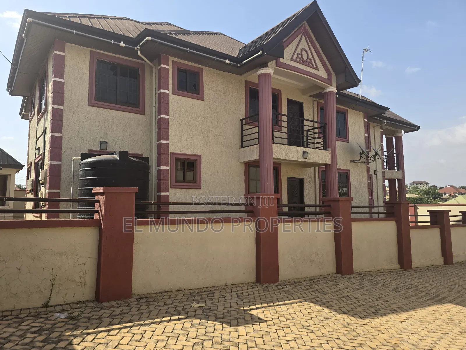6bdrm House in Agric Krumoase, Kumasi Metropolitan for sale