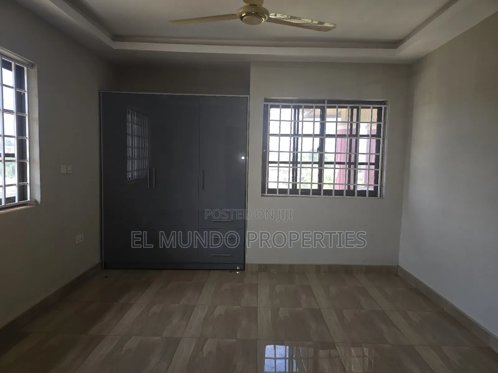 6bdrm House in Agric Krumoase, Kumasi Metropolitan for sale