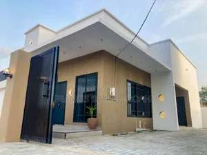 2bdrm Duplex in Shining Star Real, Accra Metropolitan for sale