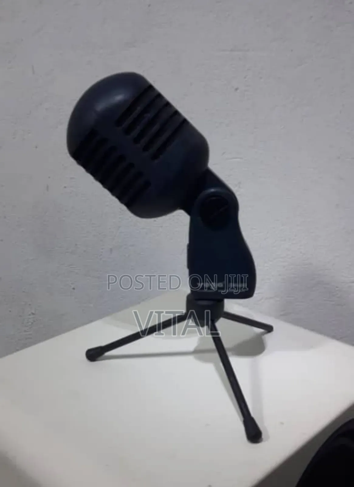 Yoga 868 Dynamic Microphone