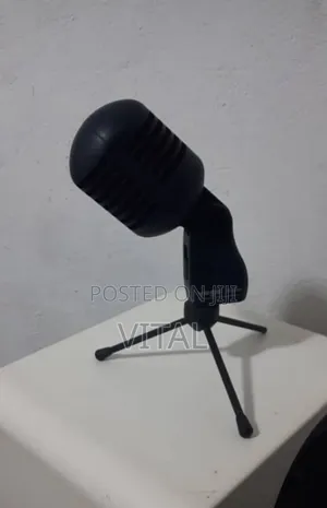 Yoga 868 Dynamic Microphone