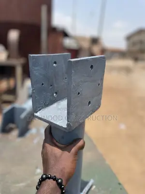 Pergola Base U Clips
