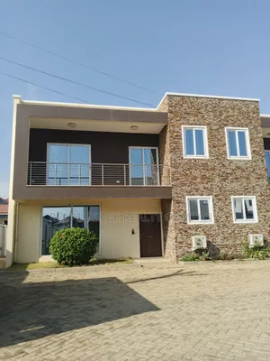 Furnished 3bdrm Townhouse / Terrace for rent