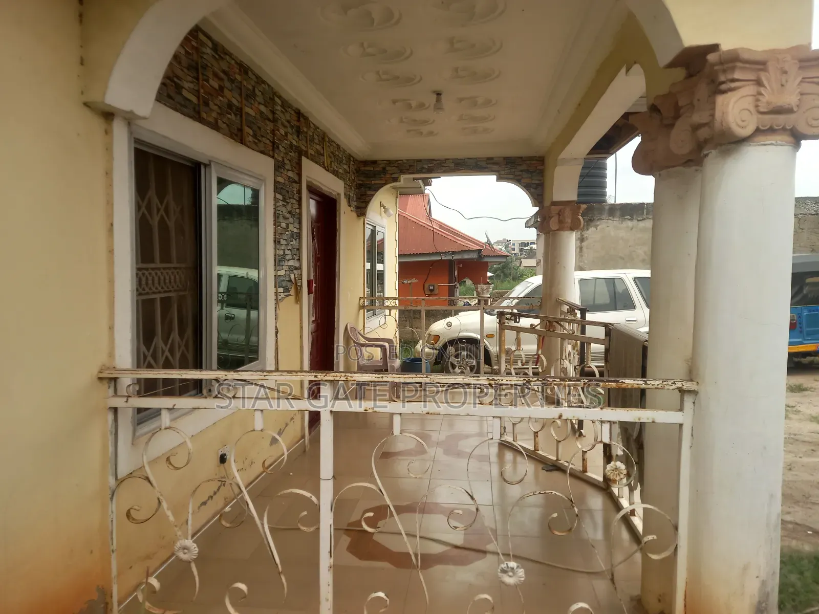 4bdrm House in Abrem Nwamase, Kumasi Metropolitan for sale