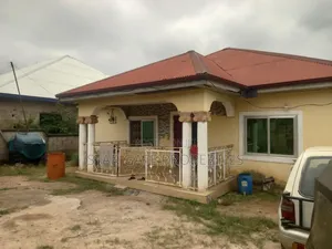 4bdrm House in Kenyasi Nwamase., Kwabre for sale