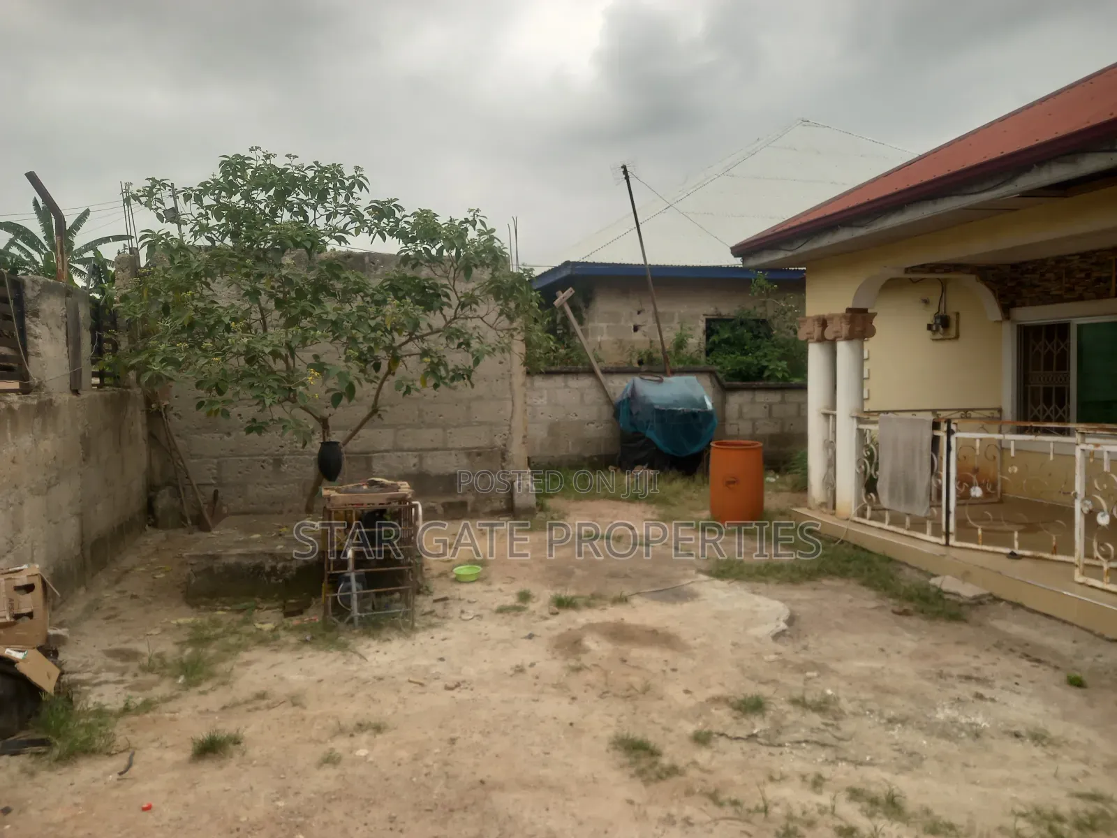 4bdrm House in Kenyasi Nwamase., Kwabre for sale