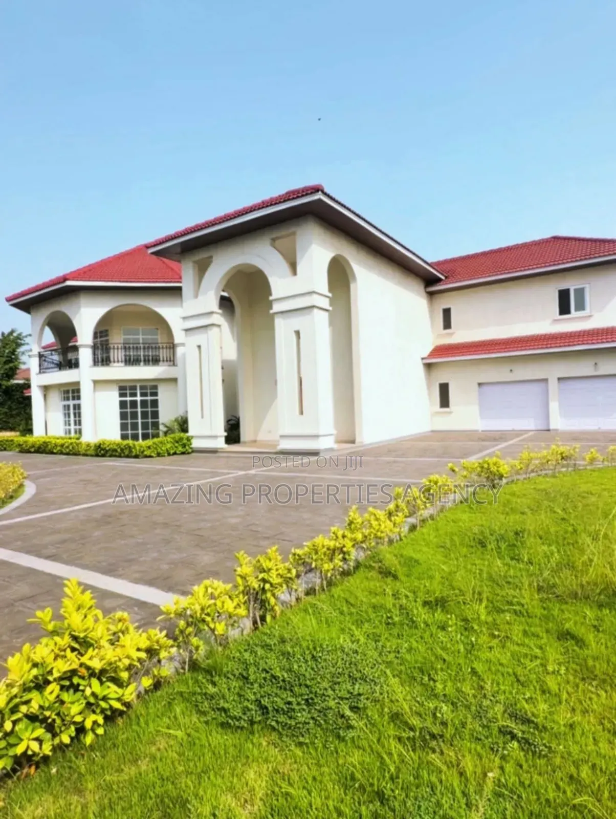 5bdrm House in East Legon Trassaco, A&C Mall Area for sale