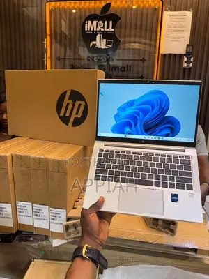 New Laptop HP 630 16GB Intel Core i7 HDD+SSD 512GB
