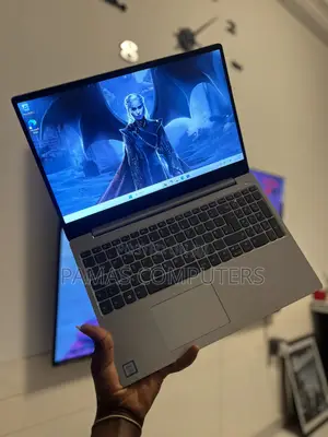 Laptop Lenovo IdeaPad 330S 12GB Intel Core i5 SSD 1T