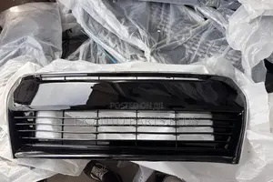 Toyota Corolla Front Bumper Grille/Shells 2014 2015 2016