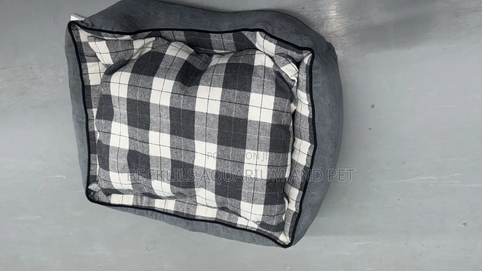 Fluffy Large Dog Bed