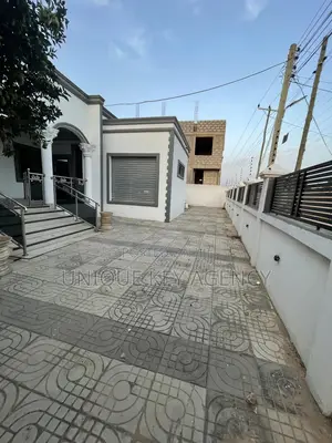 5bdrm House in Unique Key Agency, Accra Metropolitan for rent