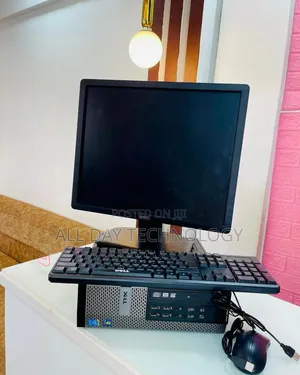 Desktop Computer Dell OptiPlex 9020 8GB Intel Core i5 HDD 500GB