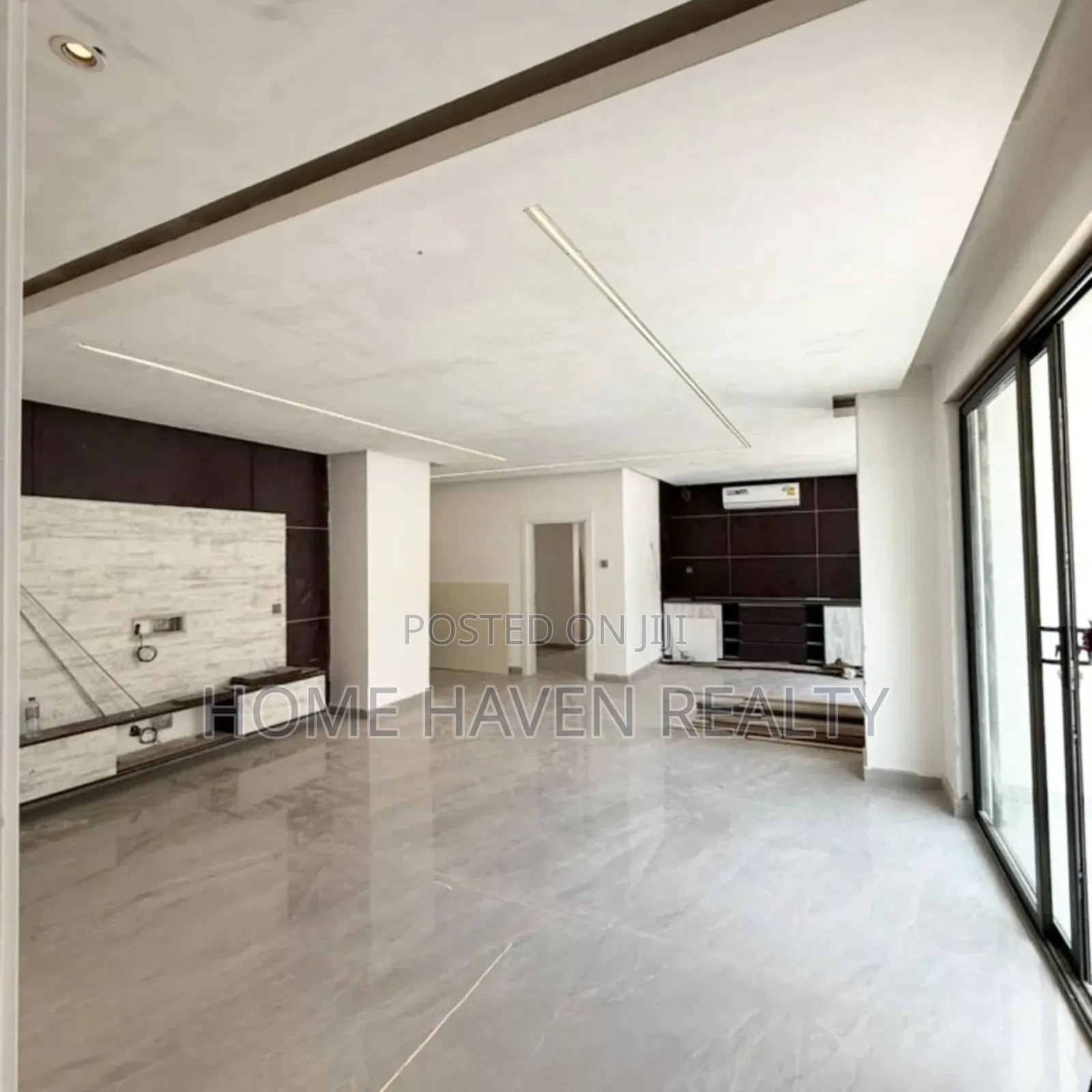 5bdrm House in East Legon Hills, Police Station for sale