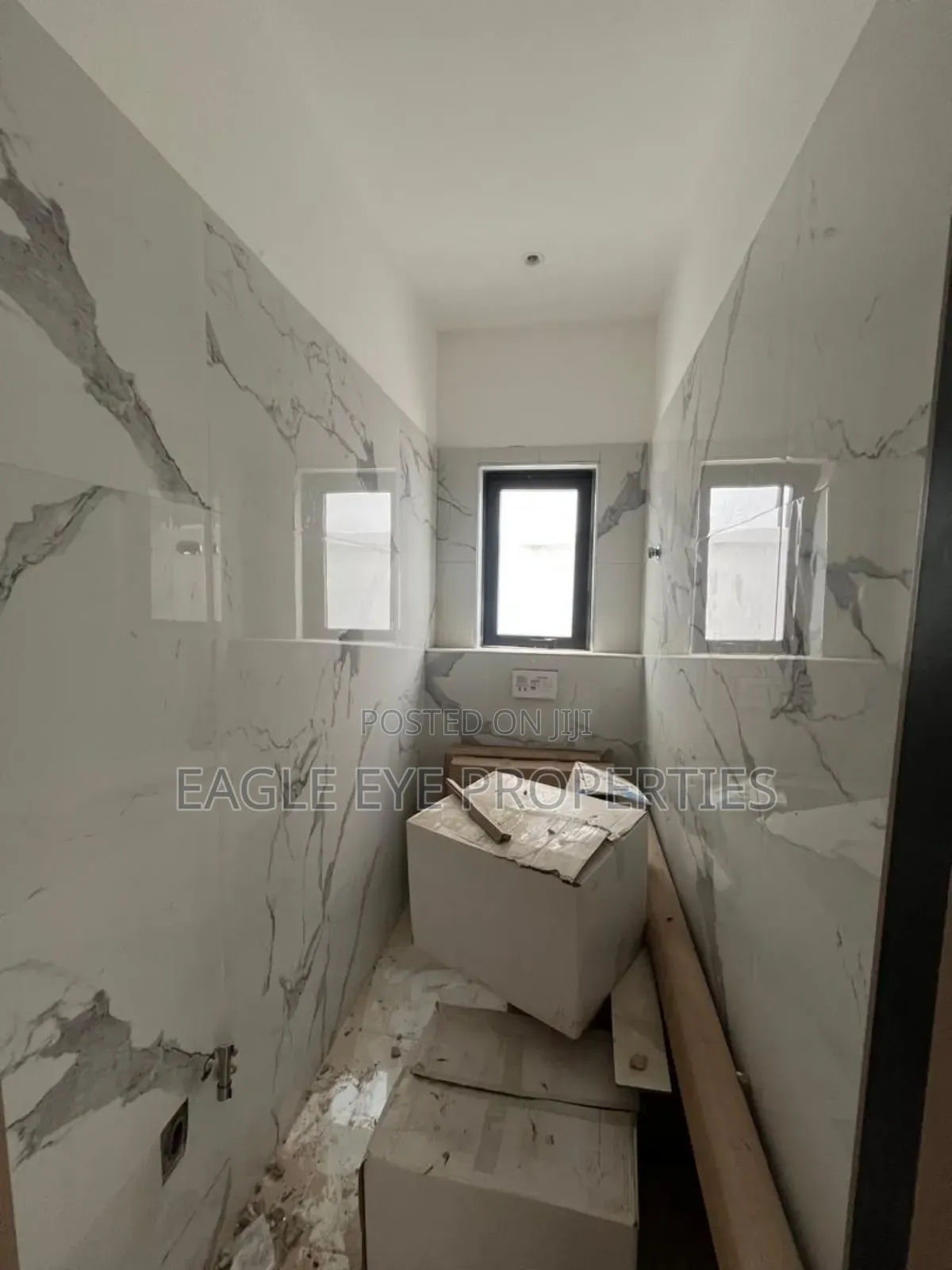 4bdrm House in Nmai-Dzorn for sale