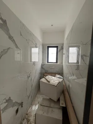 4bdrm House in Nmai-Dzorn for sale