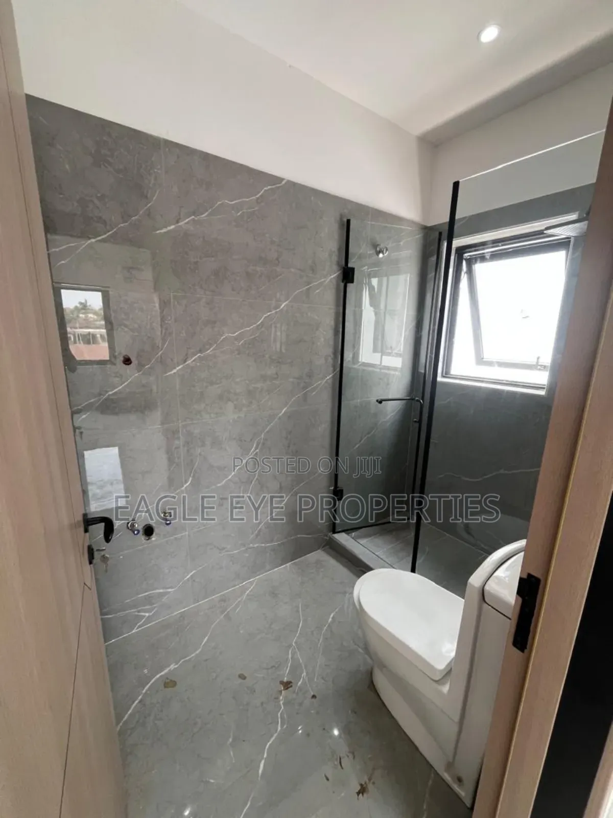 4bdrm House in Nmai-Dzorn for sale