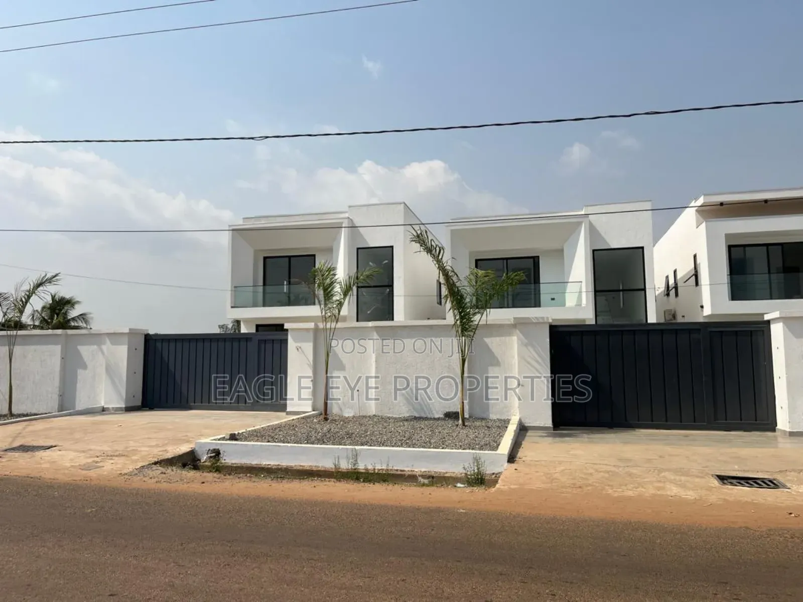 4bdrm House in Nmai-Dzorn for sale