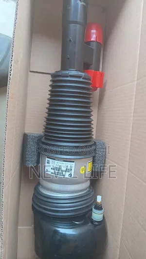 G12 Front Shocks Absorber BMW Lower