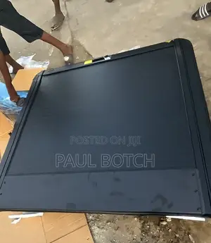 Mitsubishi L200 Pickup Bucket Cover
