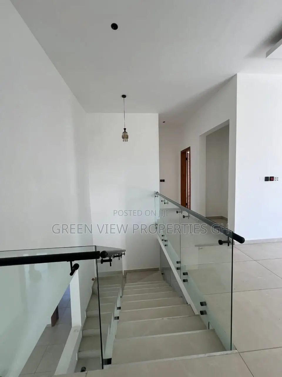 4bdrm Duplex in East Legon for rent